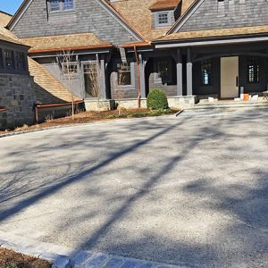 Exposed Aggregate Front Entrance Parking Area